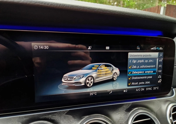 Mercedes-Benz Klasa E cena 149900 przebieg: 103000, rok produkcji 2019 z Włocławek małe 742